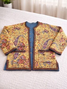 Vintage Quilted Cotton Jacket Boho Paisley Floral Print Medium Artisan Coat